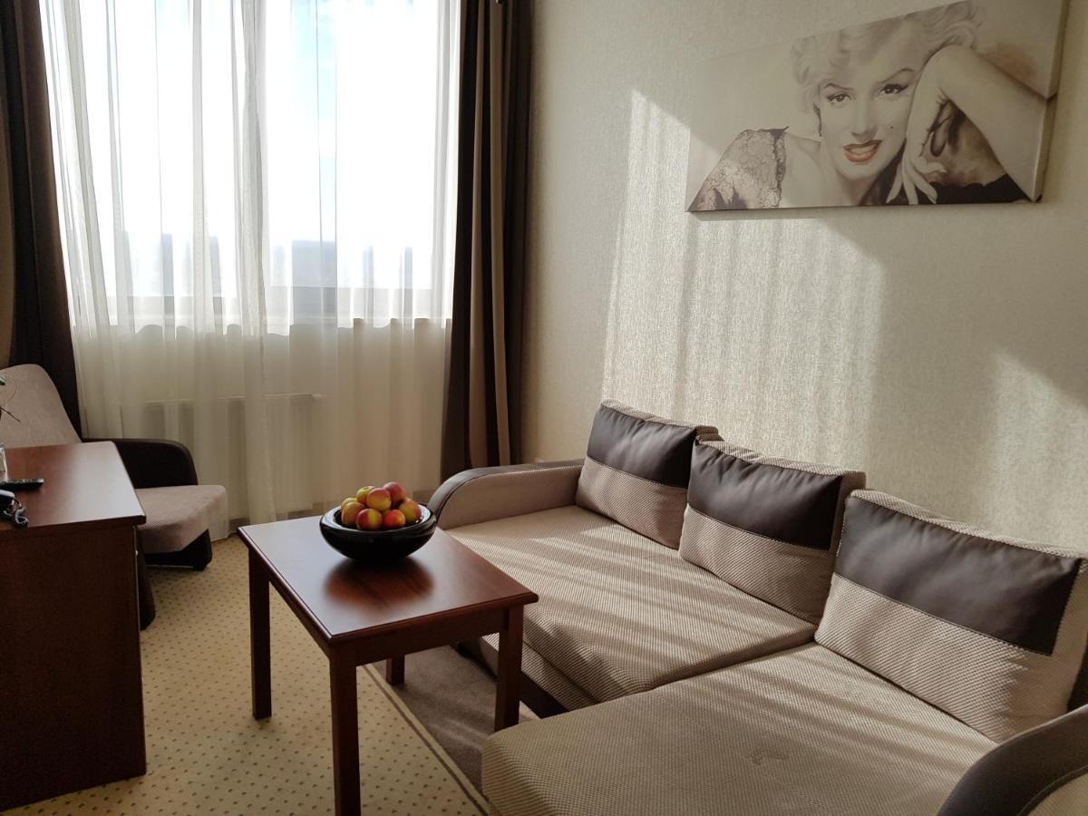 Hotel Starzynski Płock Eksteriør billede